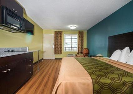 Royal Extended Stay Hotel Selma Esterno foto
